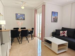 195 Rosalía del Lago