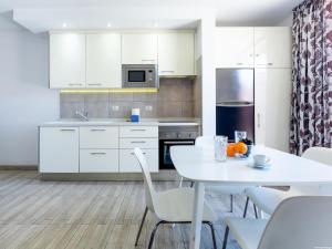 Cozy 228 Ocean View Terrace and Sea View