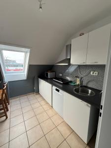 Große Unterkunft für bis zu 5 Personen MG32