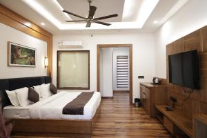 Namaste Corbett Resort and Spa