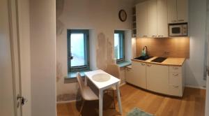 Stay at Villa Dollis