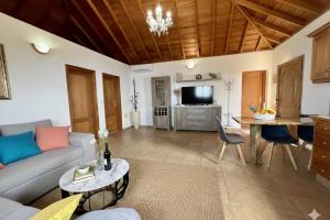 Casa El Polear Ahora con piscina y jacuzzi nuev