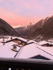 Finestra sulle Alpi Orobie