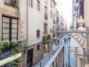 Rent Top Apartments near Plaza de Catalunya