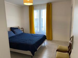 Cosy Nice Promenade des Anglais Beach Apartment parking