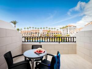 134 Parque Santiago II, amazing terrace, pool side