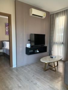 Royal Lee The Terminal Phuket