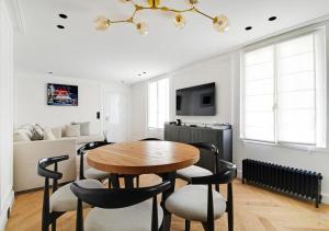 Casa Eleganza Apartments