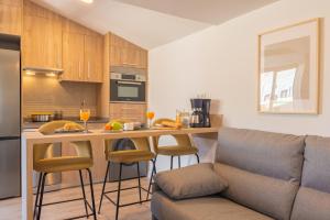 Feelathome Atarazanas Apartments