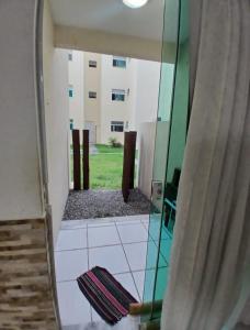Apartamento com piscina região dos lagos