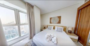 Modern 2-Bedroom Apartment with JBR and Marina view on High floor