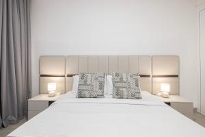 Restay Homes at Luma22 West Tower