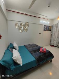Studio cozy house, Balcony, NearAirpot ,Couplefrdly