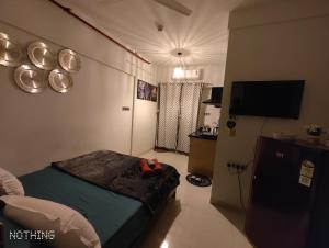 Studio cozy house, Balcony, NearAirpot ,Couplefrdly