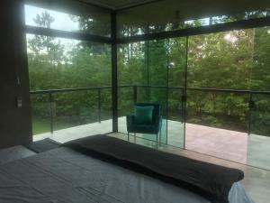 Casa de campo com piscina e natureza São Roque