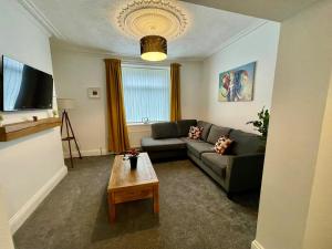 Beautiful Townhouse Sleeps 7