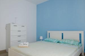 83 steps from the sea Sea-view terrace