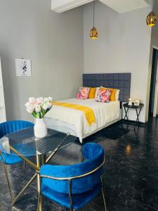 Main Street Jozi Maboneng Vibe Relax, Work & Play