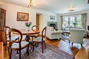 2 Bed in Blackmill oc-c29623