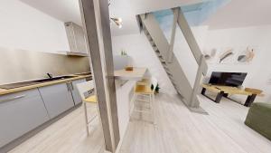 Beautiful 3-bedroom apartment on Rue René Baheux