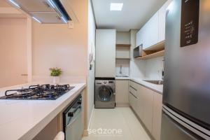 Condomínio com Piscina no Centro de Floripa - CJOs