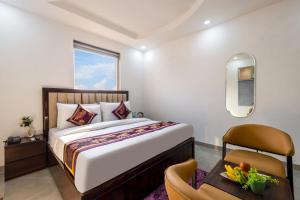 Hotel Park Tree I Sec-63A I Noida I Couple Friendly and Corporate Rooms available