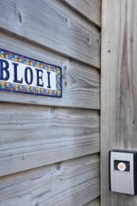 Bloei aan Zee 200 m from sea and center