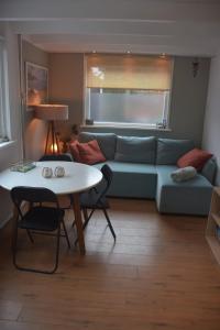 Bloei aan Zee 200 m from sea and center