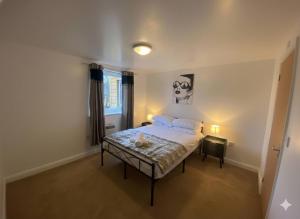 Stylish 2-Bed Manning Gardens