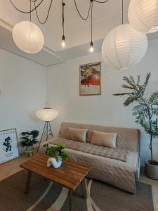 SELF CHECK IN spacious studio unit in Quezon City