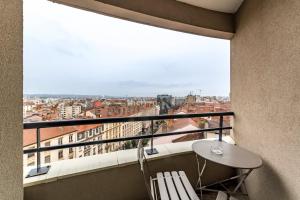 Appartement lumineux Charpennes 2 chambres+ Balcon