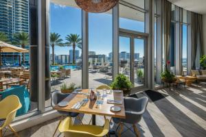 Lyfe Resort l Ocean Pool View Gym, Beach Access