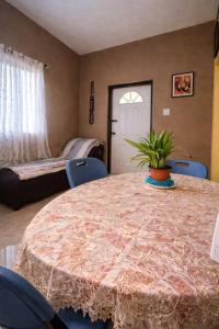 10 Minutes Away From Beach Comfortable Stay With Breakfast