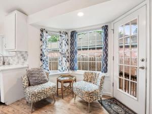 High Ceilings - Fenced Yard - Bright Interiors