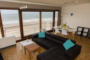 LECOMTE - The Shoreline Seabreeze 145