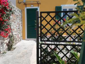 Floral House vista mare a Lerici