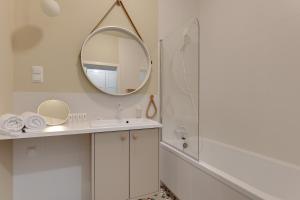 Plaża 41 Sunny Bay by TriApart