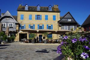 Studio, plein centre, indépendant, calme, avec parking privatif