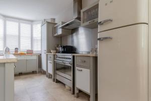 Tetcott Road by onefinestay