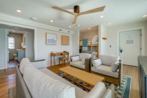 Steps to Sand Carolina Beach Condo with Pool Access