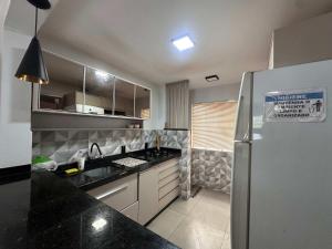 Ape do lado do ginasio lago faculdades e mercados