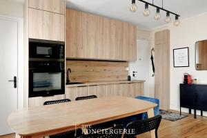 Elegant appartement moderne au coeur du Paris historique