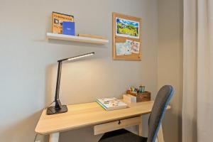 Quiet Neighborhood - Domain & Q2 Nearby - Sleeps 6