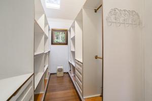 Casa em meio a natureza com vista para mar e lagoa