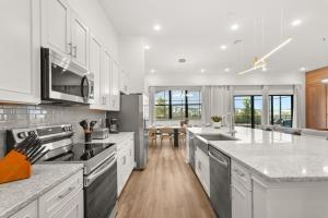 Kids Will Love! New Premium Theater & Theme Rooms villa