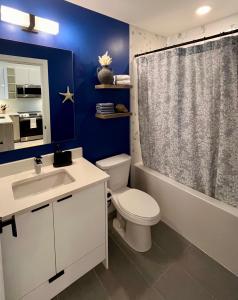 Modern & Stylish Condo in Langley City