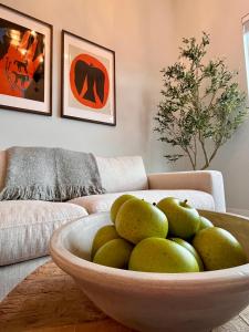 Modern & Stylish Condo in Langley City