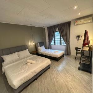 A6886 Swimming Pool Villa