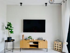 Atico Apartment BALI cerca del mar, piscina y parking