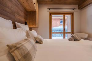 Luxury Chalet with Private Spa & Wellness Area